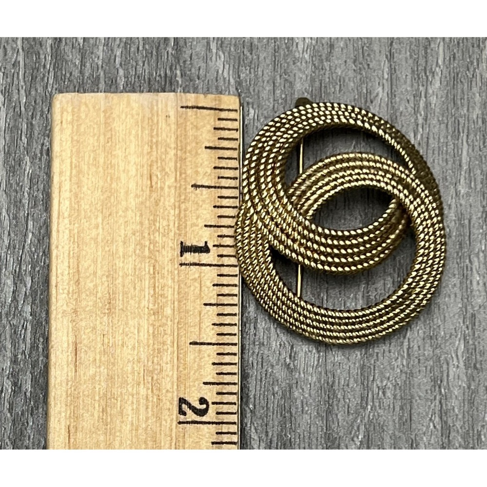 VTG Wells 1/20 12K Gold Filled Interlocking Rope Circle Brooch Pin - Picture 7 of 7